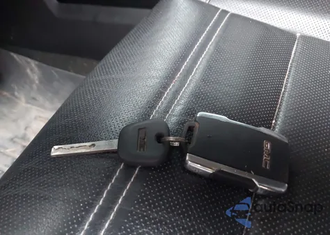 2016 GMC Sierra 2500Hd Denali z USA, uszkodzony, nr VIN 1GT12UE83GF266494